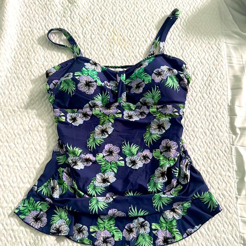 Cute floral tankini